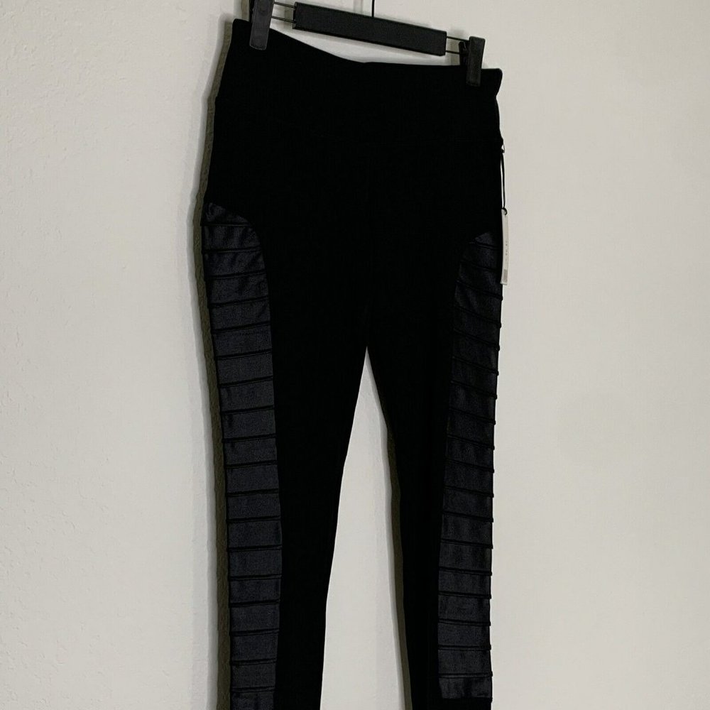 NWT Vina Women's Size Small Moto Black Leggings Athleisure Workout Gym $98
